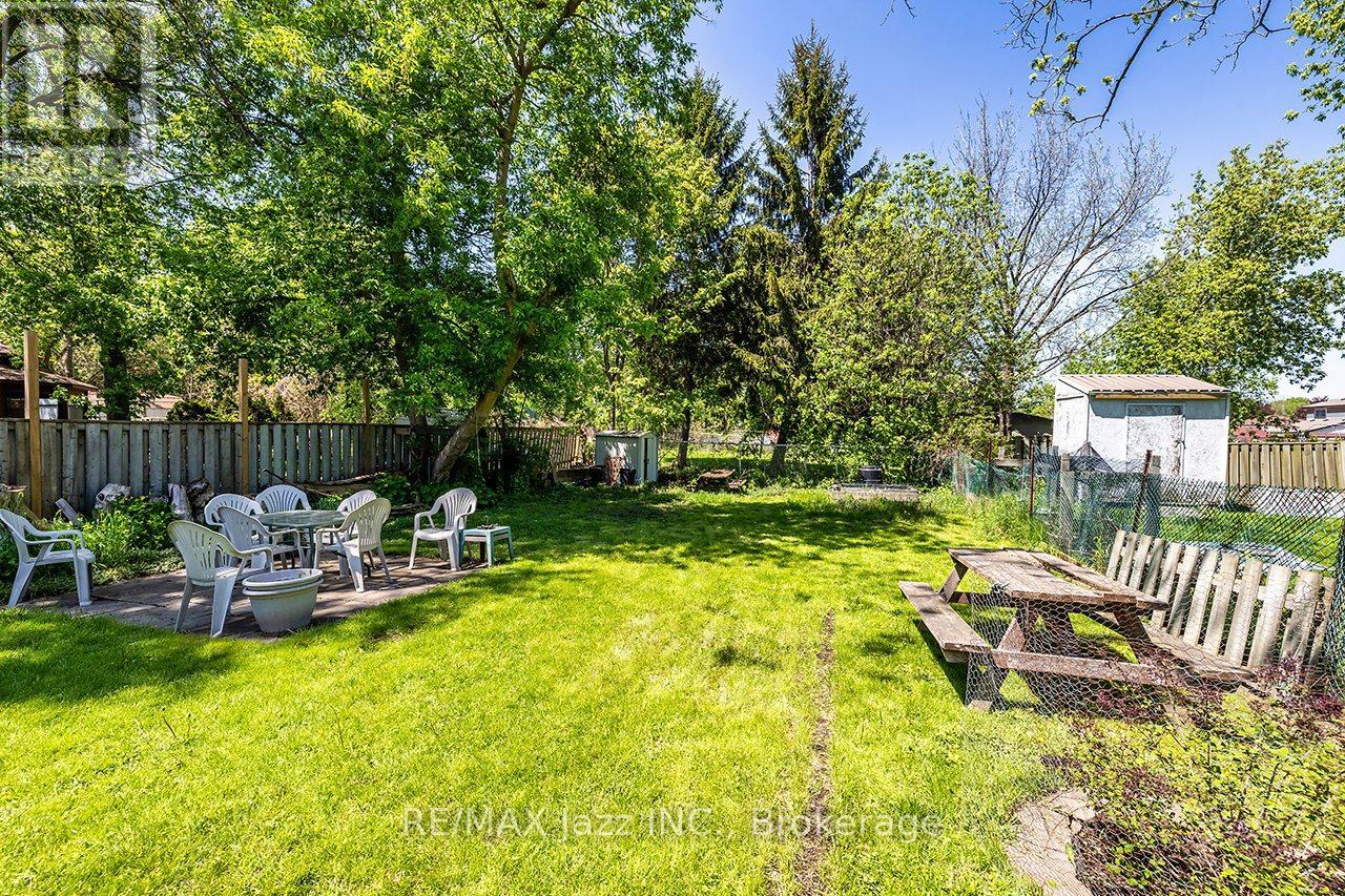 162 College Avenue, Oshawa, Ontario  L1J 1R4 - Photo 22 - E13187648