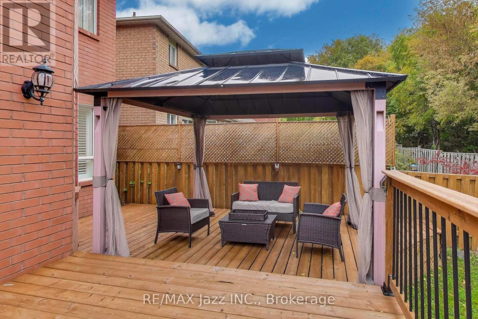 9 Maconnachie Place, Clarington, Ontario L1C 4M4 - Photo 28 - E13193944