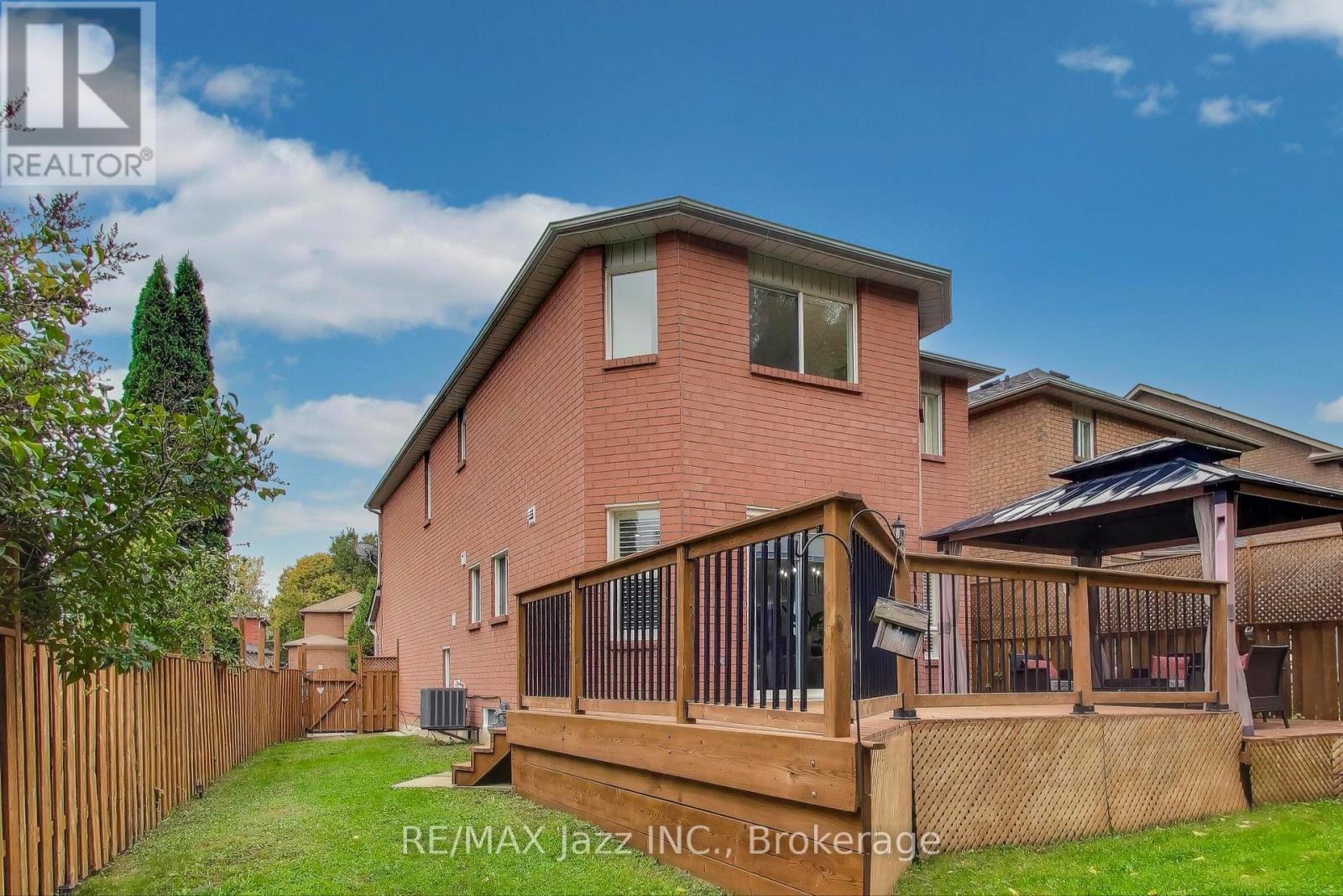 9 Maconnachie Place, Clarington, Ontario L1C 4M4 - Photo 31 - E13193944