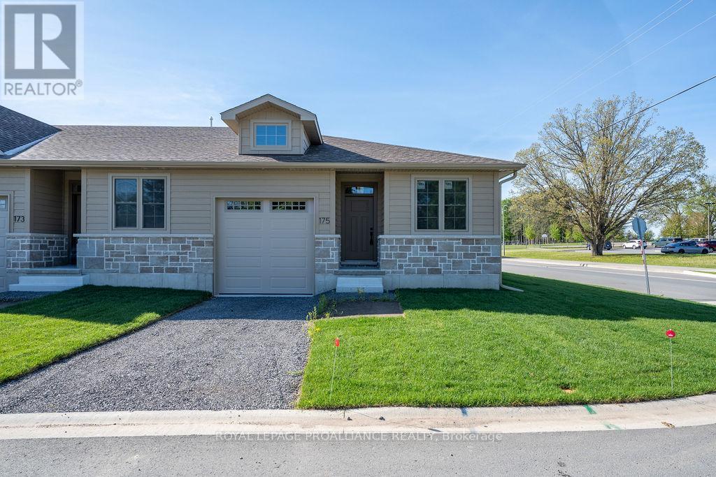 175 Pomeroy Avenue, Tweed, Ontario  K0K 3J0 - Photo 1 - X13033002