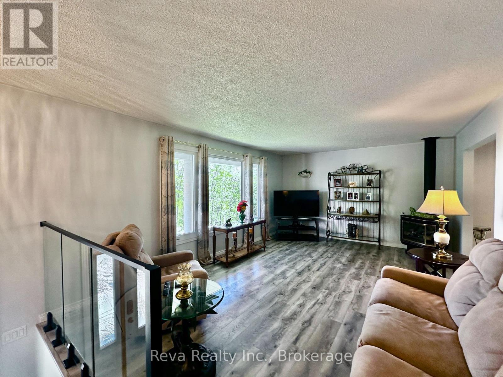 11 Ridge Road, Bancroft, Ontario K0L 1C0 - Photo 5 - X13206322
