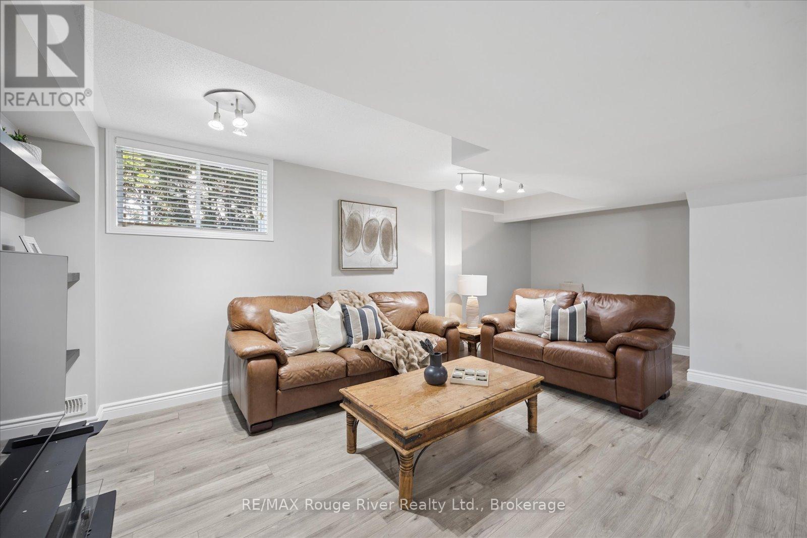 41 Leithridge Crescent, Whitby, Ontario L1M 2N2 - Photo 29 - E13206844