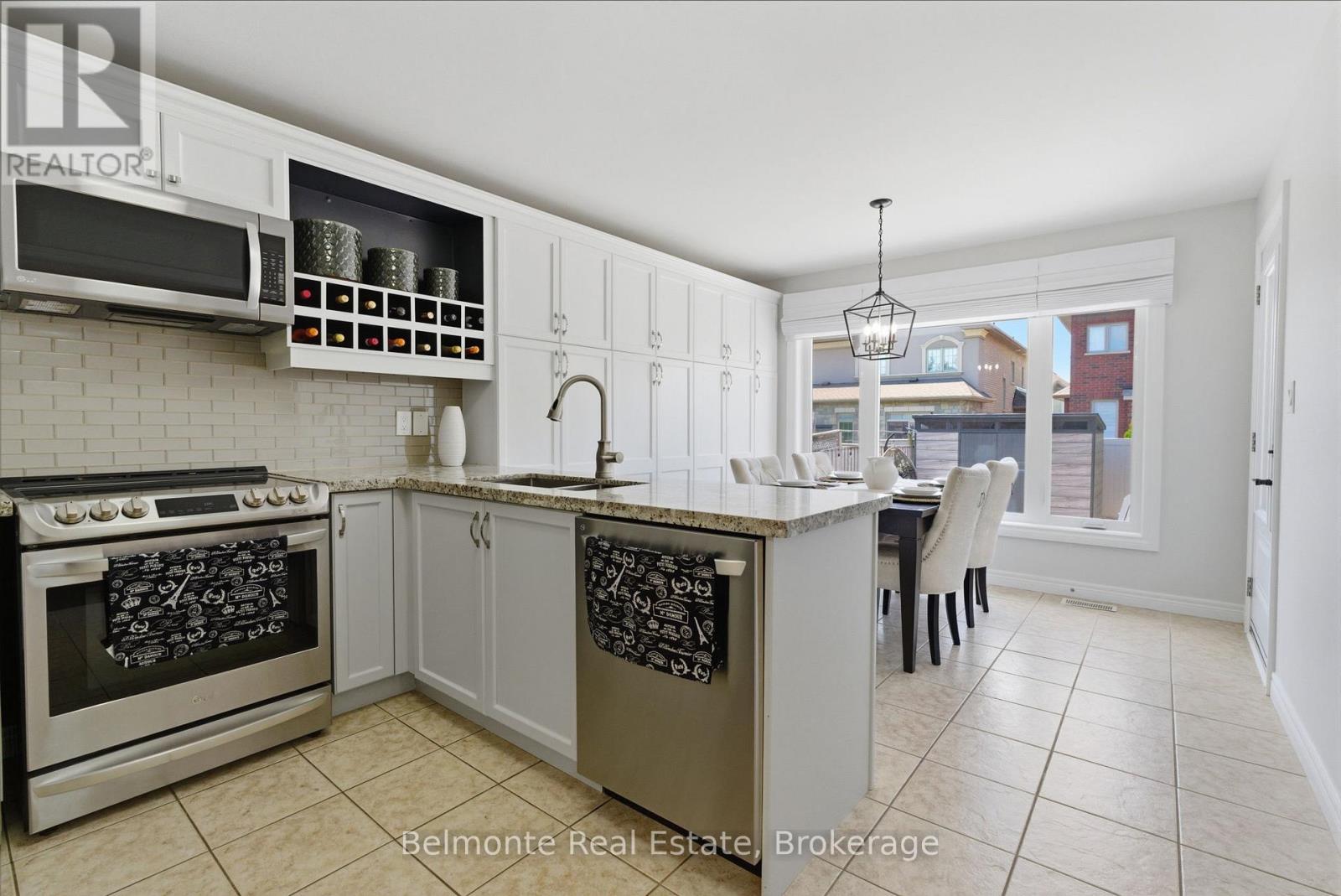 52 Lady May Drive, Whitby, Ontario  L1R 3A7 - Photo 13 - E13209128