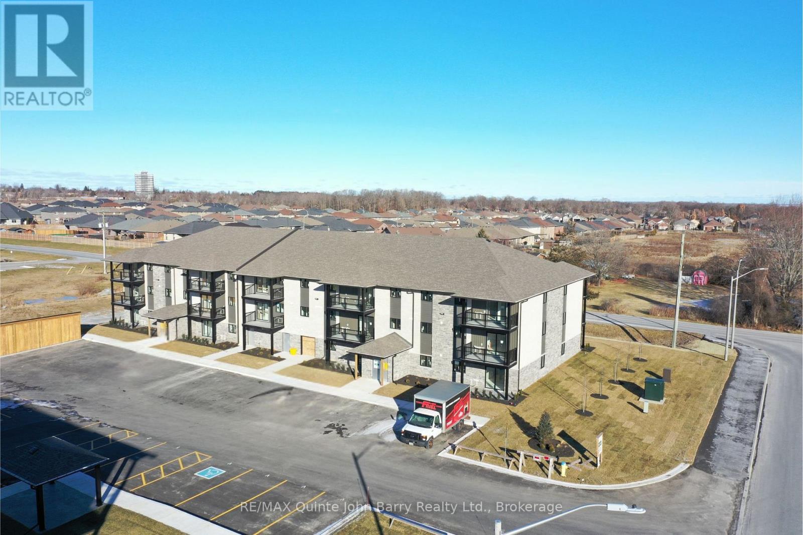 308-10 Hillside Meadow Drive, Quinte West, Ontario  K8V 0J7 - Photo 1 - X13209996