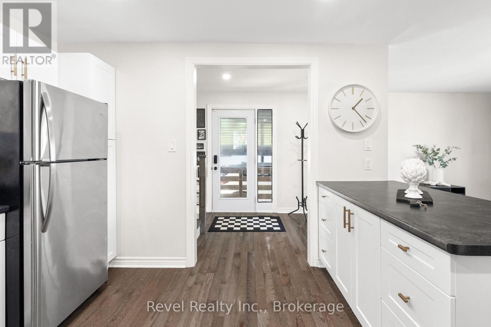 25 Riverview Road, Kawartha Lakes, Ontario  K9V 1B2 - Photo 11 - X13212350