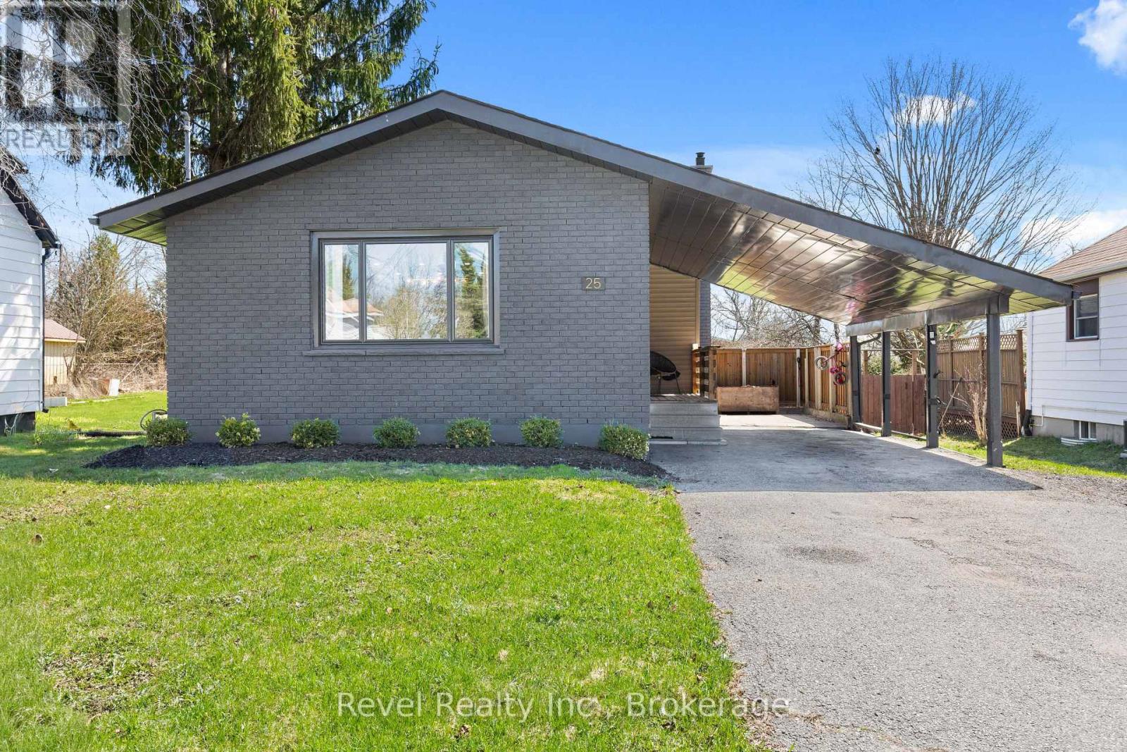 25 Riverview Road, Kawartha Lakes, Ontario  K9V 1B2 - Photo 2 - X13212350