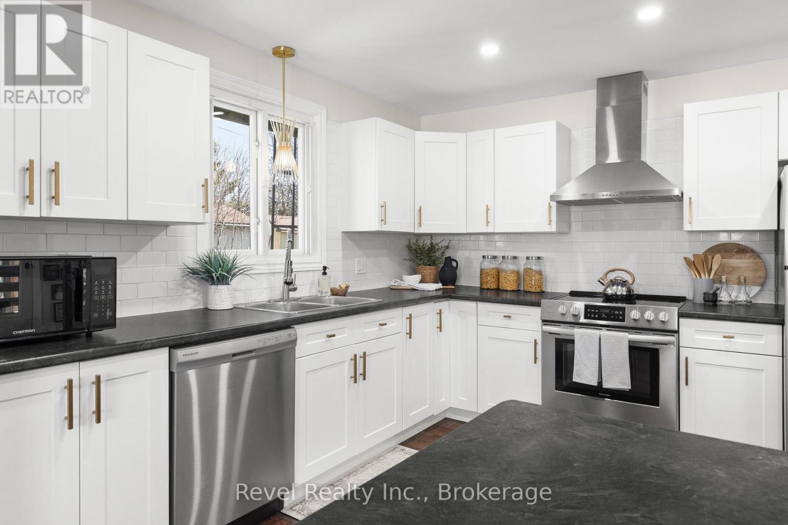 25 Riverview Road, Kawartha Lakes, Ontario  K9V 1B2 - Photo 8 - X13212350