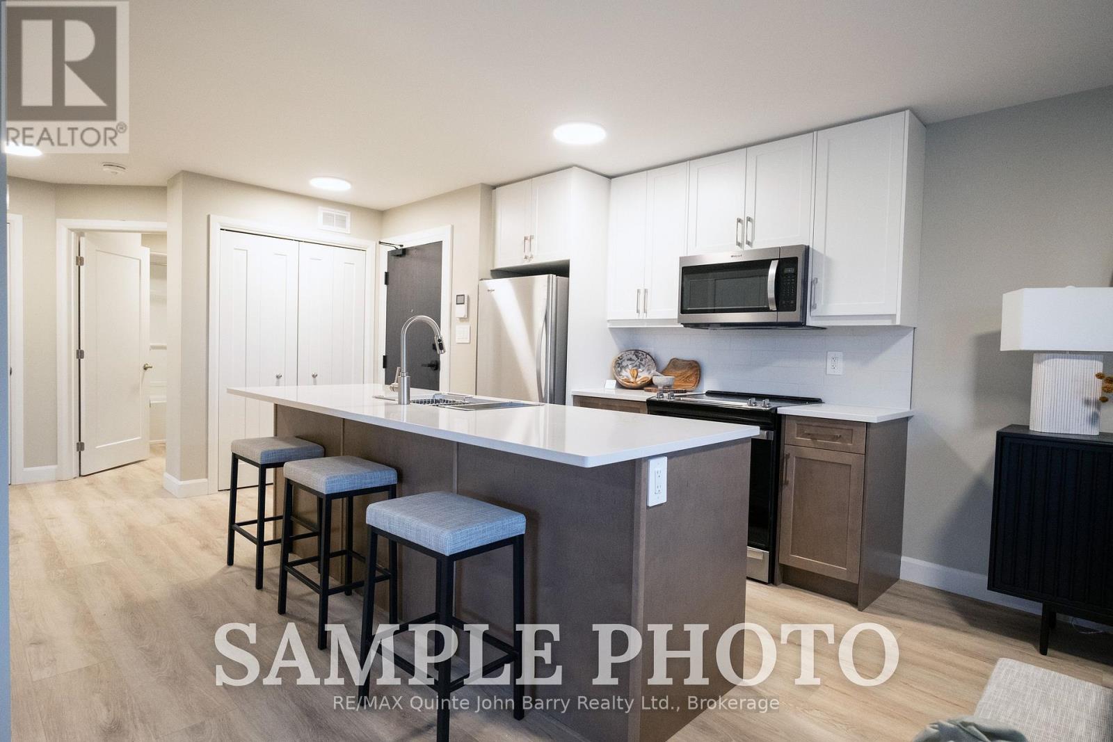 308-10 Hillside Meadow Drive, Quinte West, Ontario  K8V 0J7 - Photo 4 - X13209996