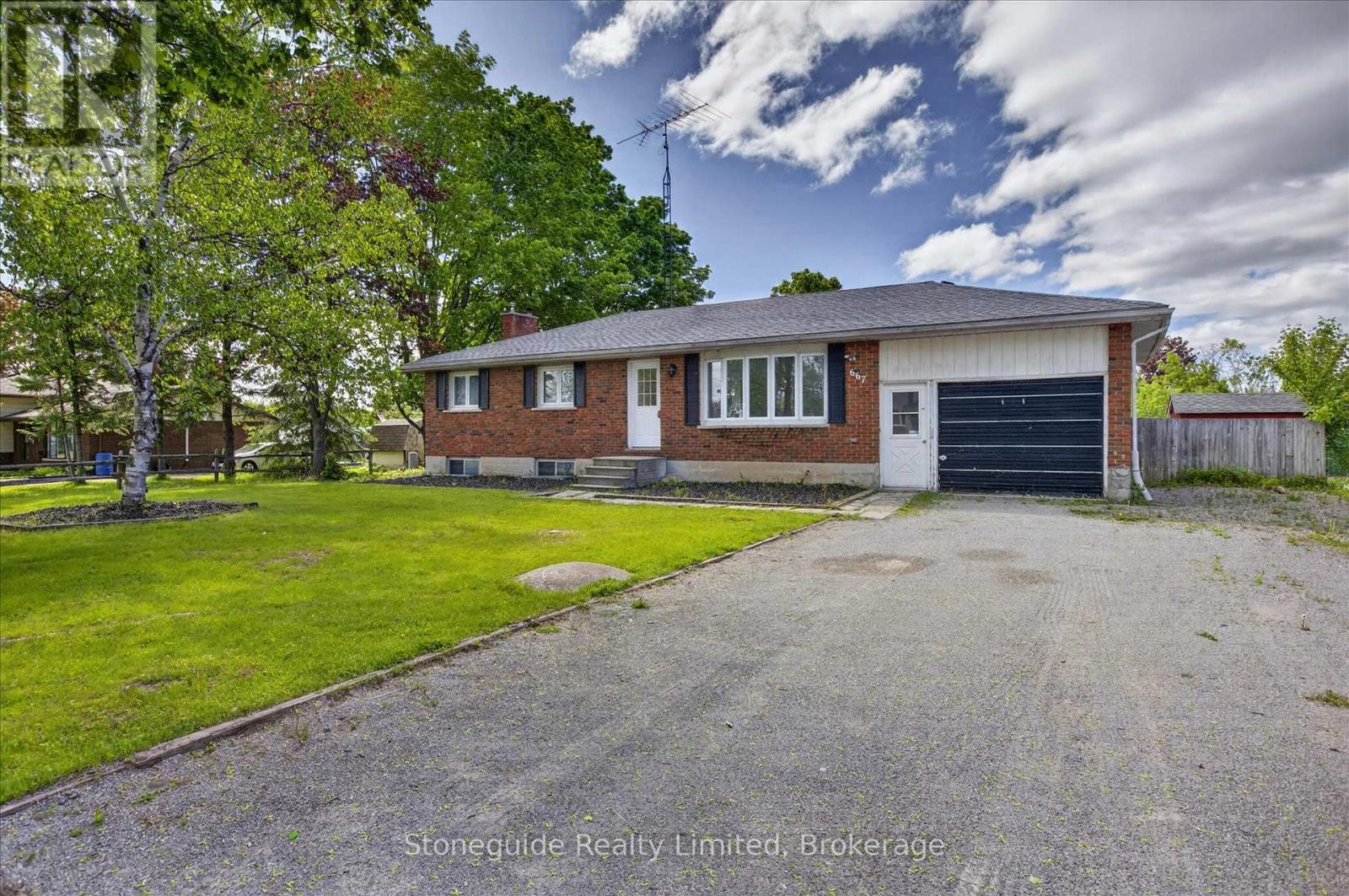667 Skyline Road, Selwyn, Ontario K0L 1T0 - Photo 4 - X13213712