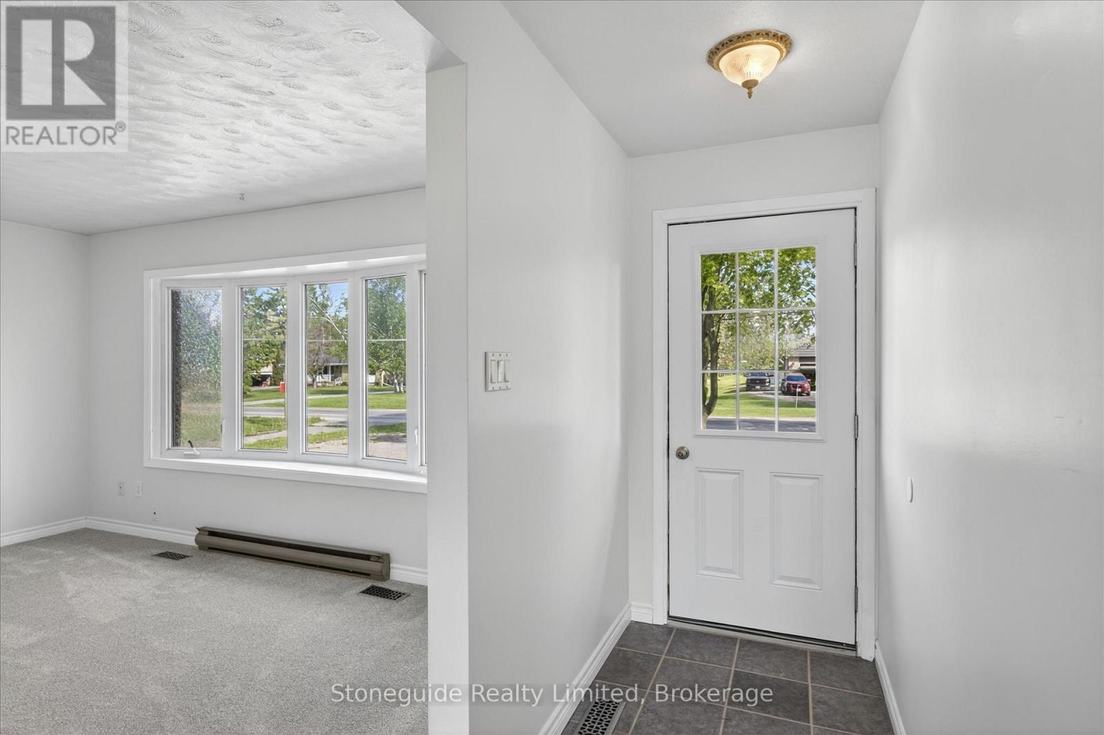 667 Skyline Road, Selwyn, Ontario K0L 1T0 - Photo 6 - X13213712