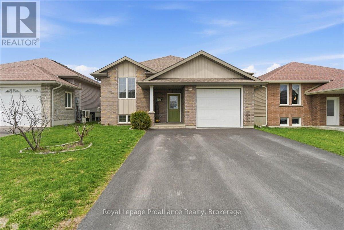 68 Cortland Crescent, Quinte West, Ontario K8V 0E9 - Photo 1 - X13222584