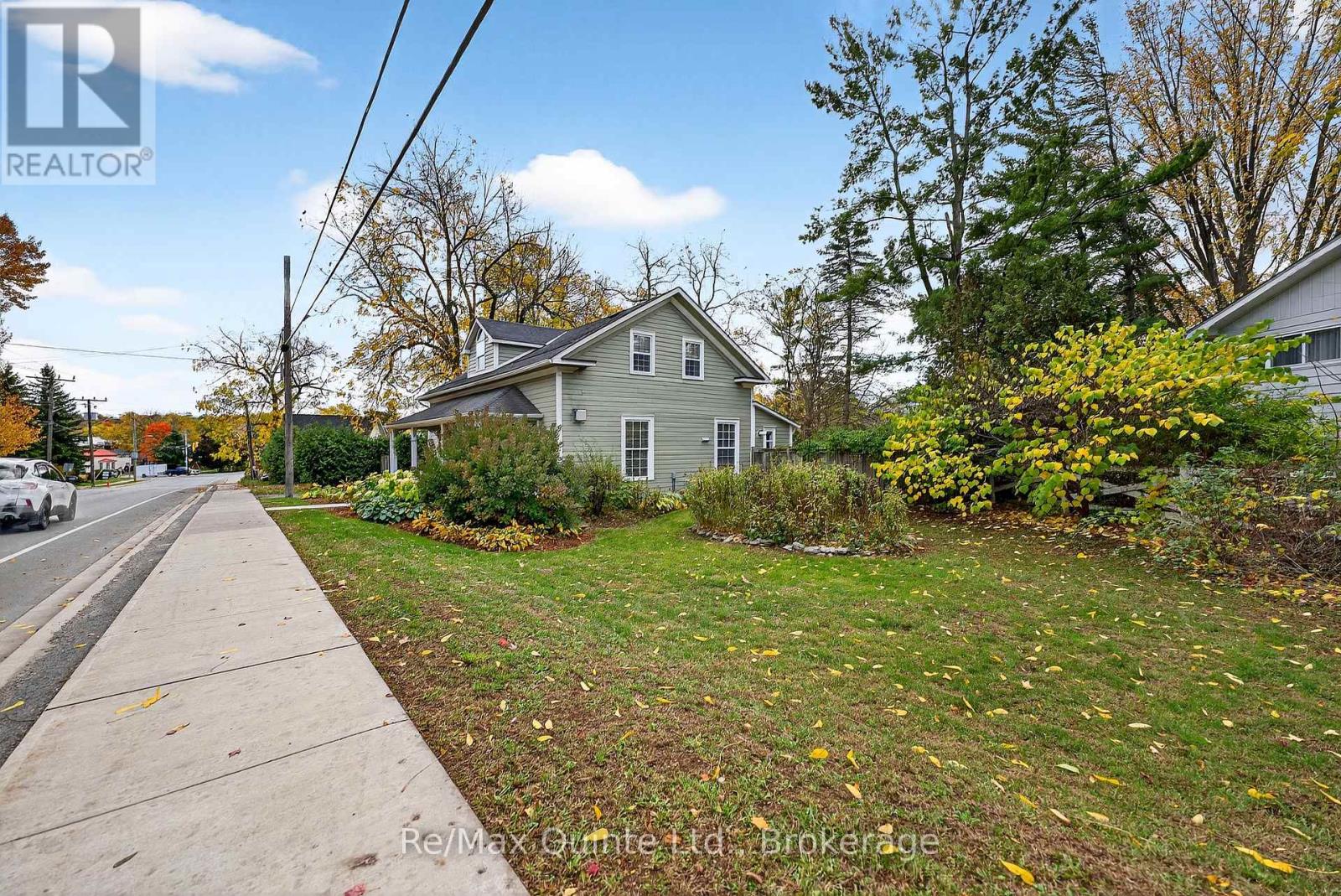 15 Talbot Street, Prince Edward County, Ontario  K0K 2T0 - Photo 3 - X13223894