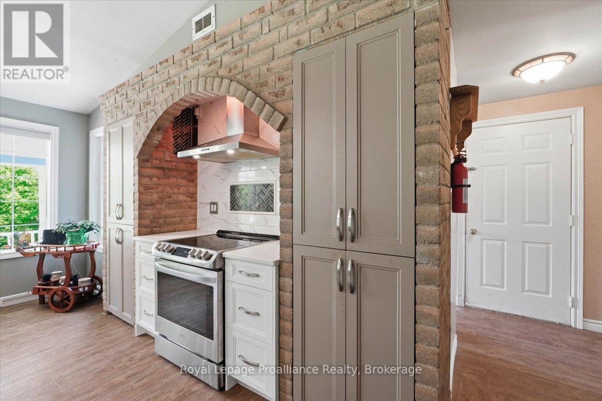 33 Woodridge Drive, Madoc, Ontario  K0K 2K0 - Photo 14 - X13224182