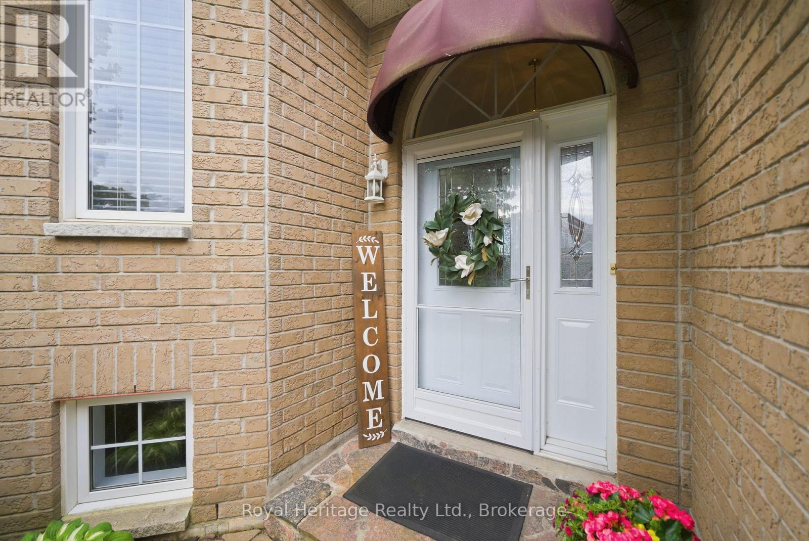 90 Bloom Avenue, Clarington, Ontario L1B 1N6 - Photo 4 - E13226350