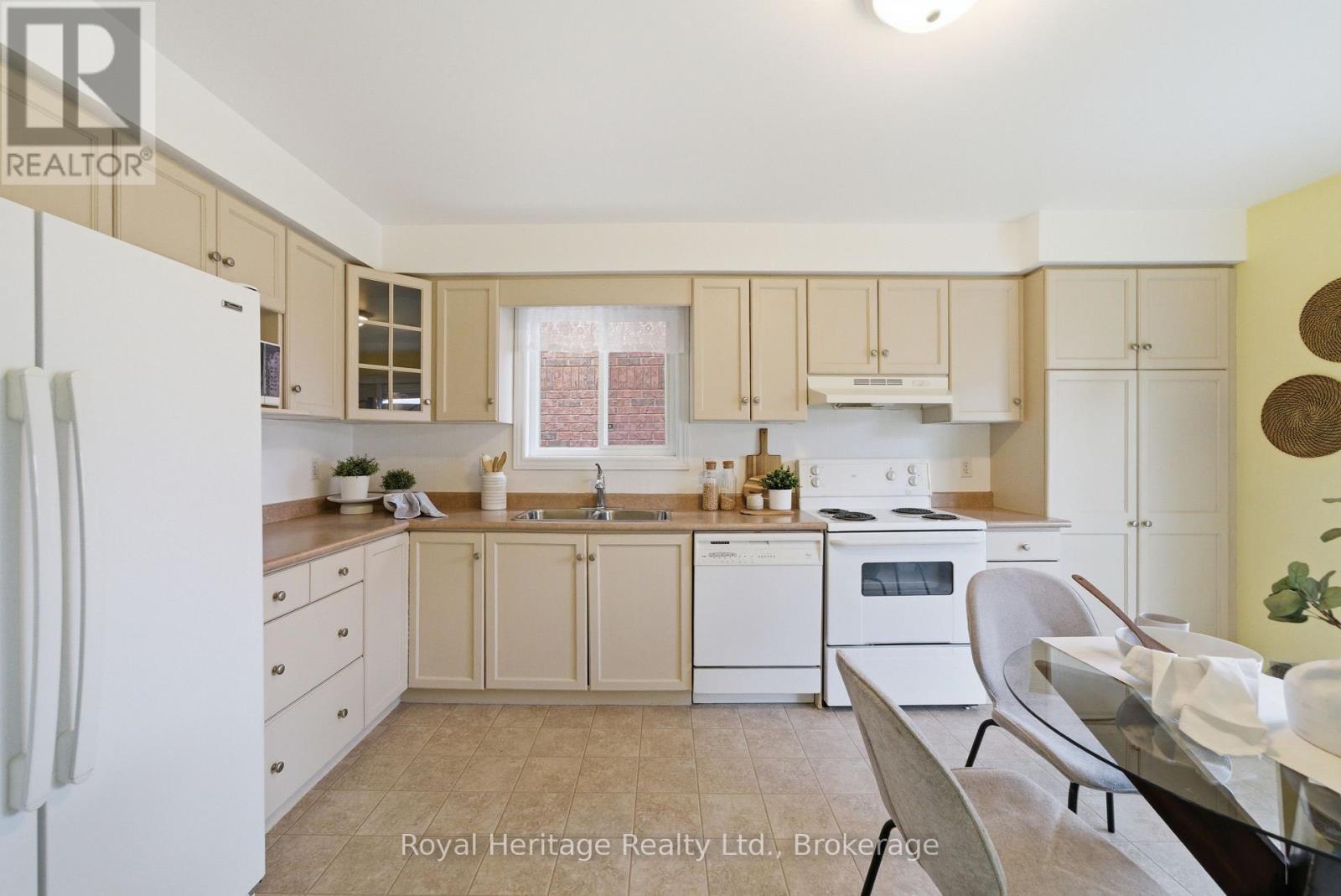 90 Bloom Avenue, Clarington, Ontario L1B 1N6 - Photo 14 - E13226350