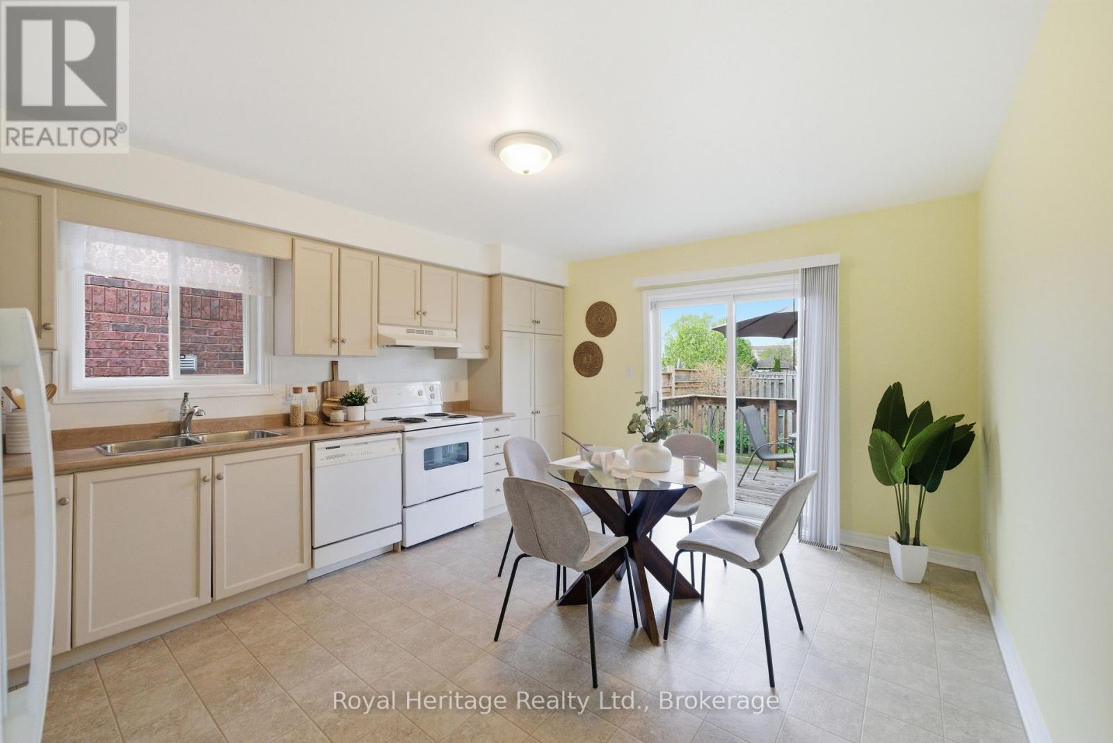 90 Bloom Avenue, Clarington, Ontario L1B 1N6 - Photo 13 - E13226350