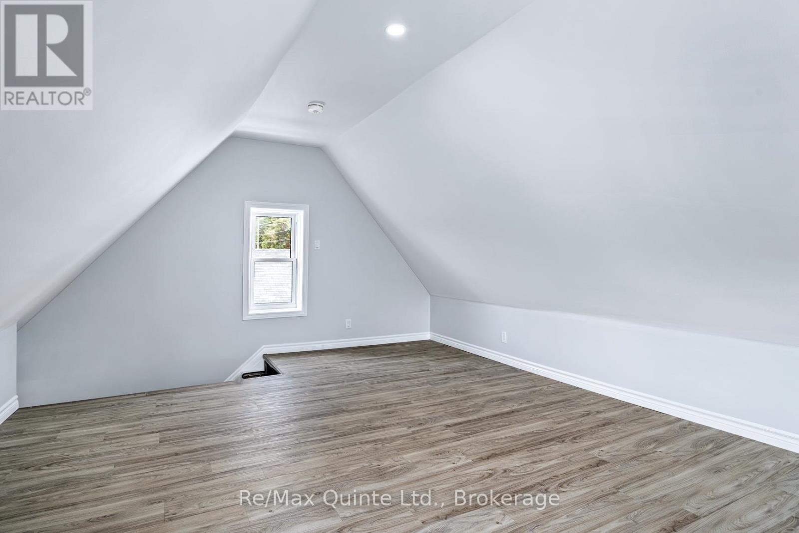 61 County Road 1 Road, Prince Edward County, Ontario  K0K 2T0 - Photo 26 - X13230094