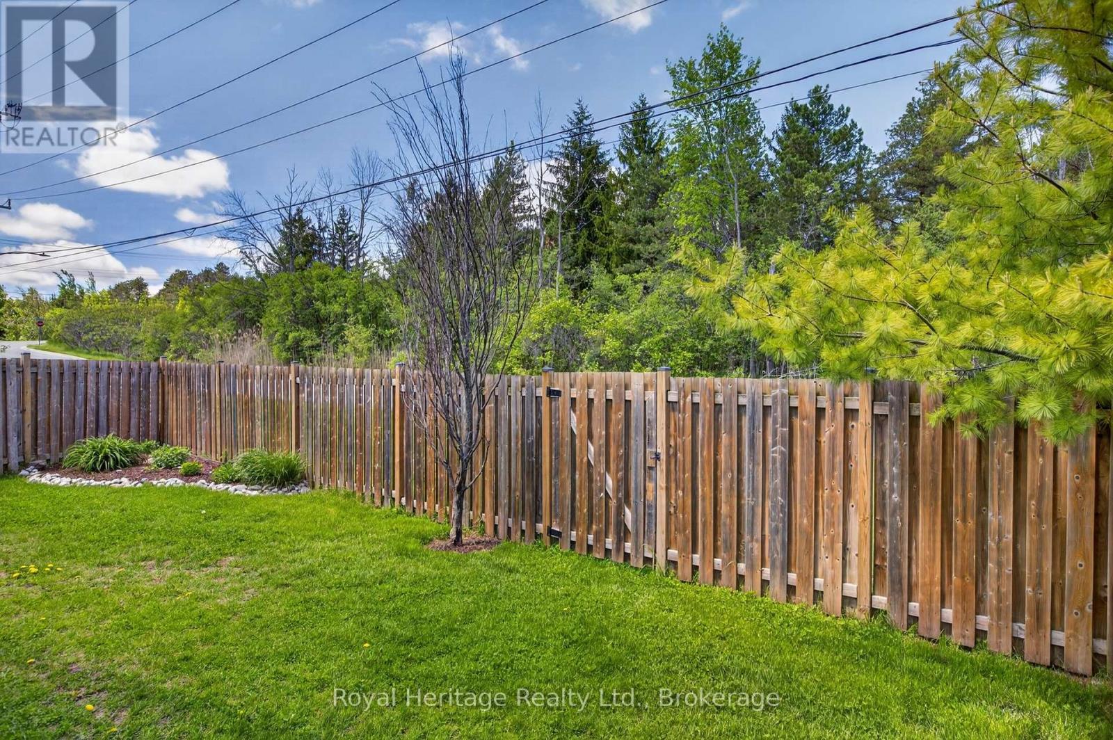 26 Stonebridge Court, Peterborough, Ontario K9K 2N5 - Photo 40 - X13096516