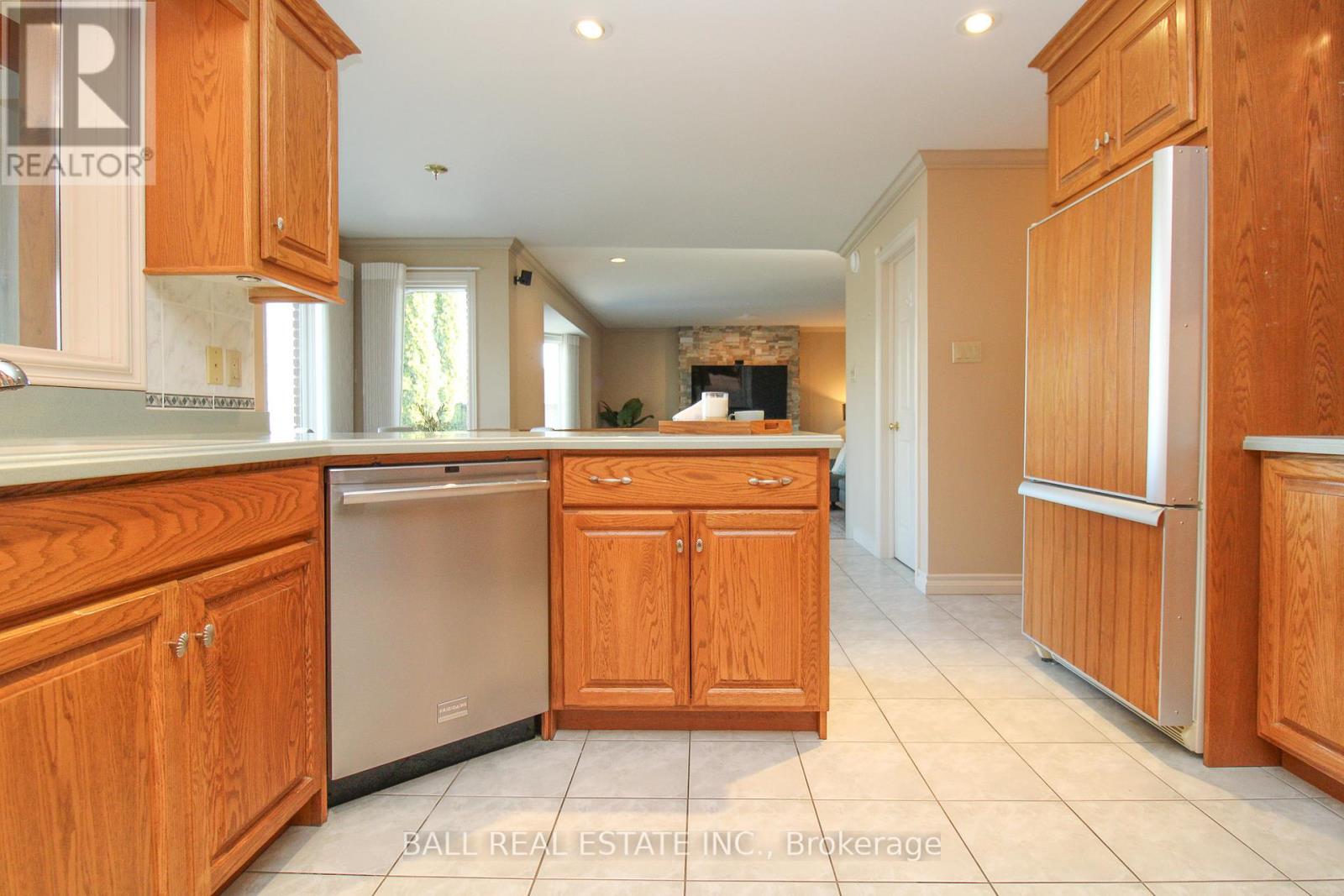 1166 Summit Drive, Peterborough, Ontario  K9J 8A7 - Photo 14 - X12978848