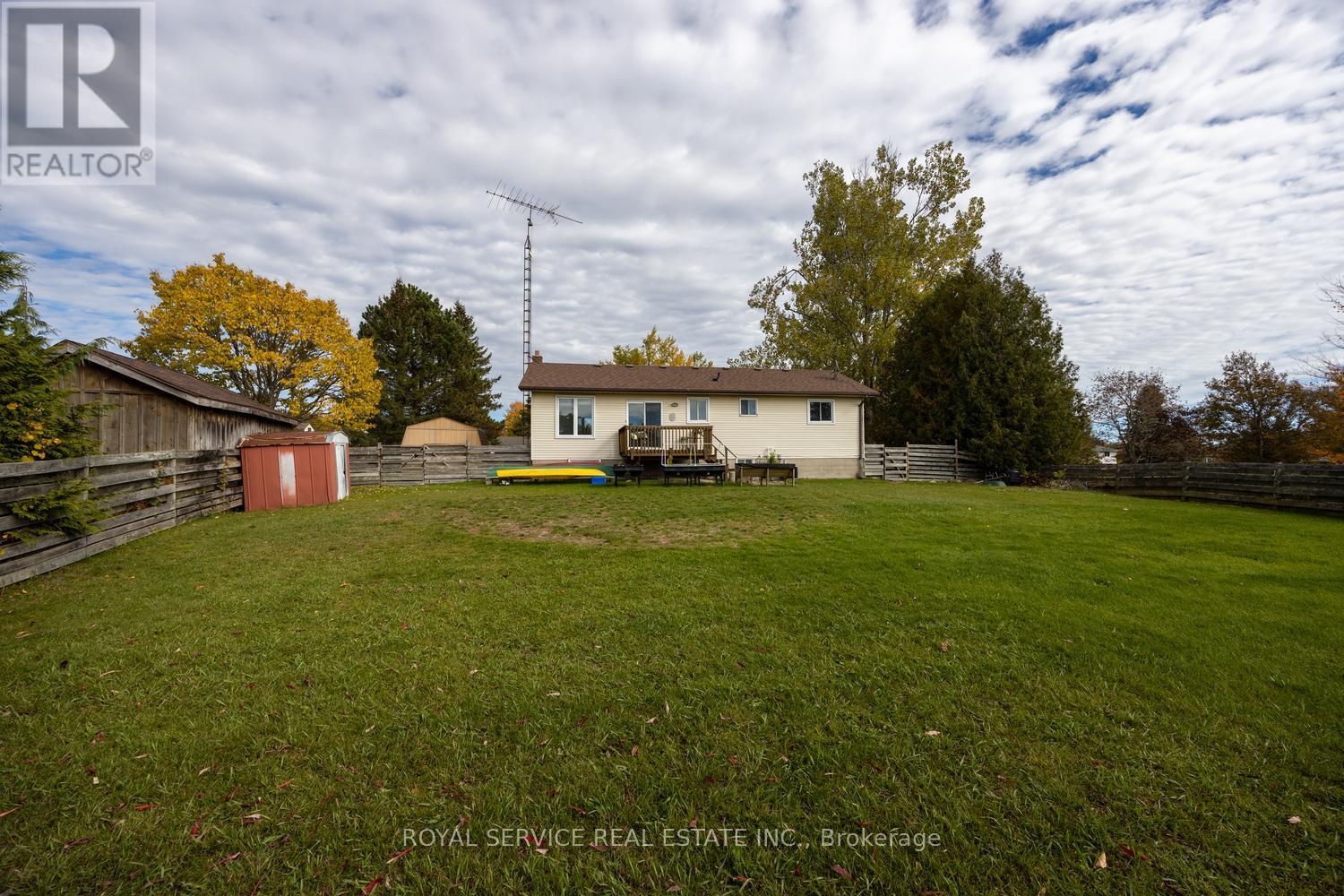 19 Propp Drive, Kawartha Lakes, Ontario  L0A 1K0 - Photo 4 - X12840044