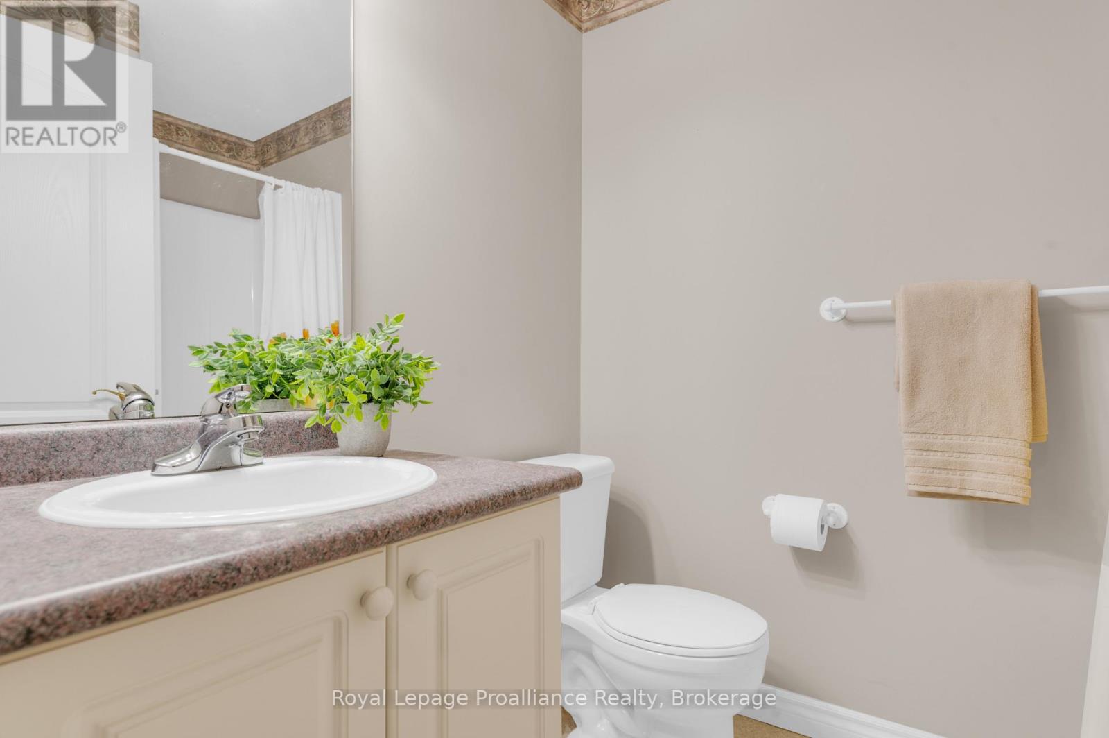 10 - 25 Heartwood Drive, Belleville, Ontario  K8P 5M2 - Photo 35 - X13237250