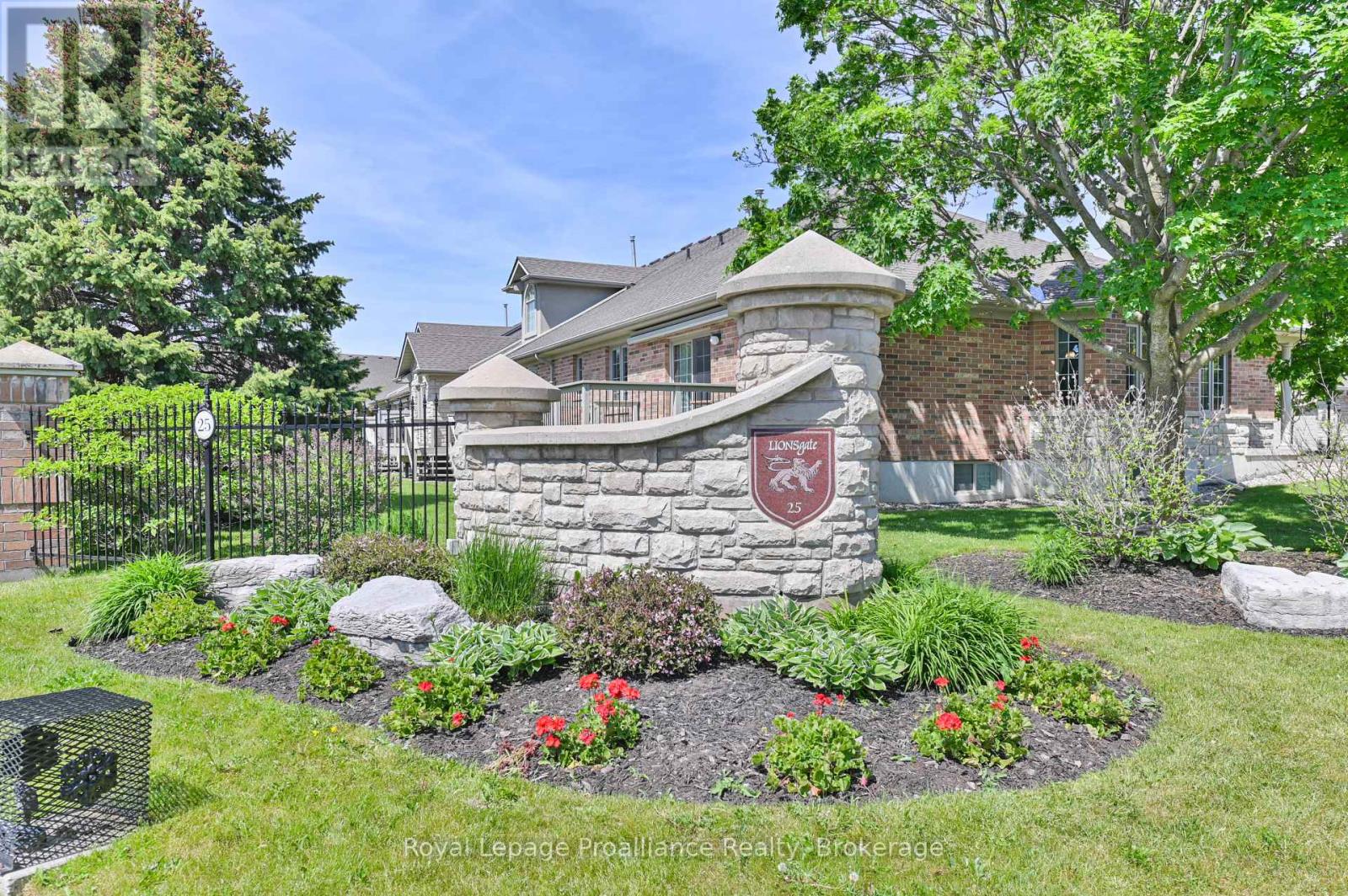 10 - 25 Heartwood Drive, Belleville, Ontario  K8P 5M2 - Photo 50 - X13237250