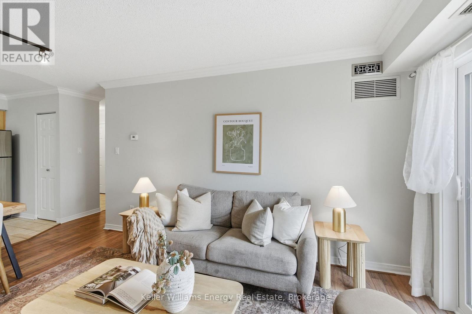 301 - 90 Aspen Springs Drive, Clarington, Ontario L1C 5N3 - Photo 14 - E13240004