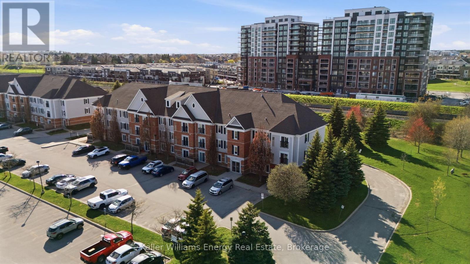 301 - 90 Aspen Springs Drive, Clarington, Ontario L1C 5N3 - Photo 34 - E13240004