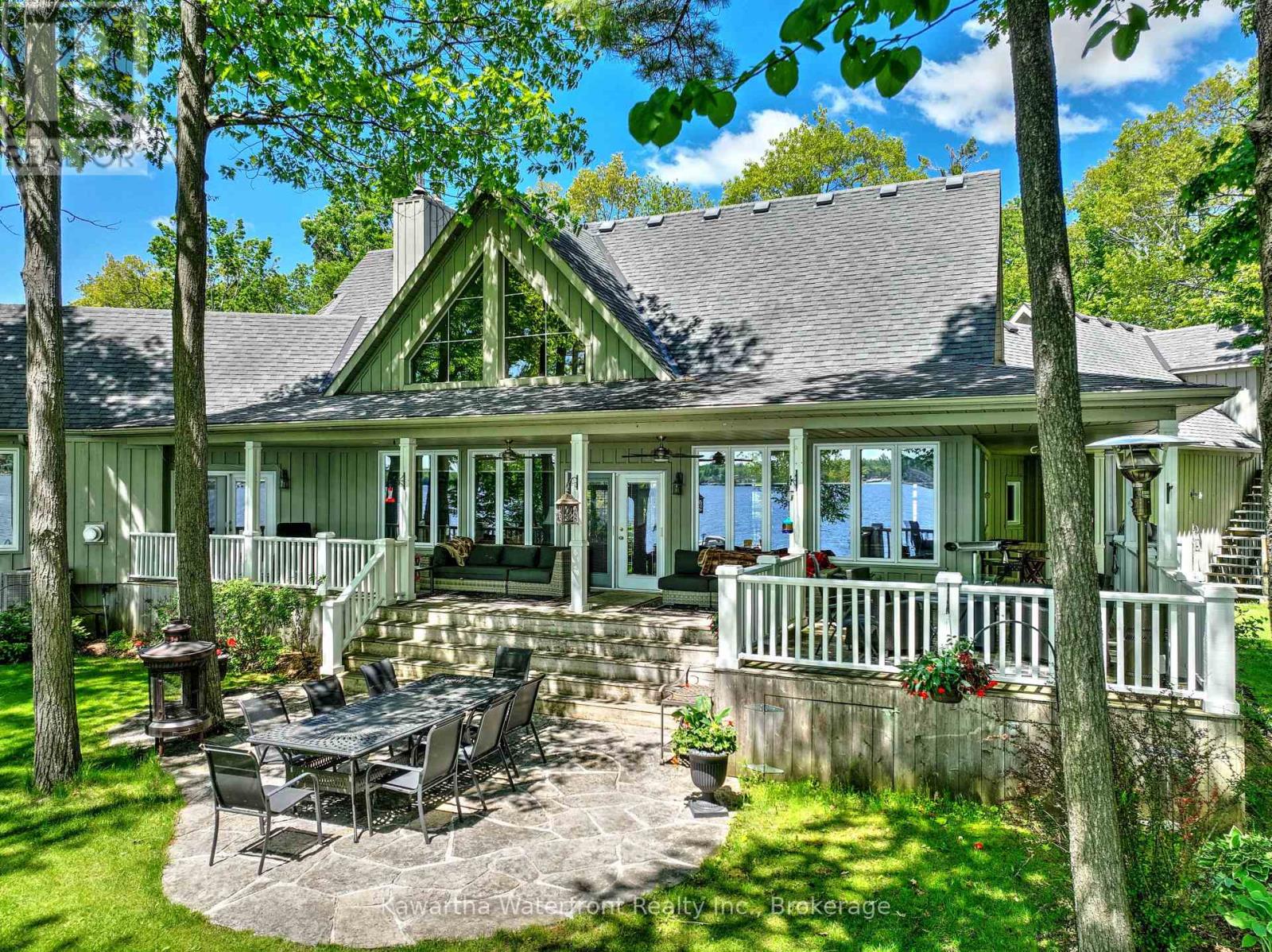 12 Edgewood Drive, Kawartha Lakes, Ontario  K0M 1N0 - Photo 1 - X13243344