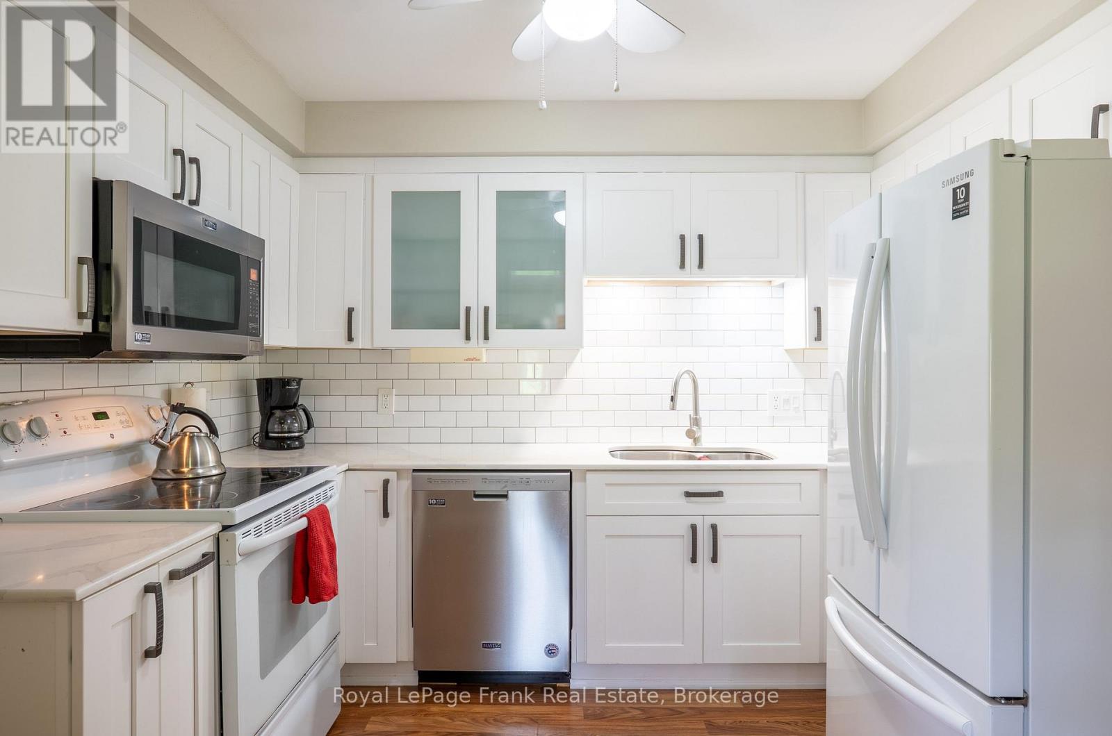 383 Old Surrey Lane, Kawartha Lakes, Ontario  K0M 1A0 - Photo 5 - X13243570