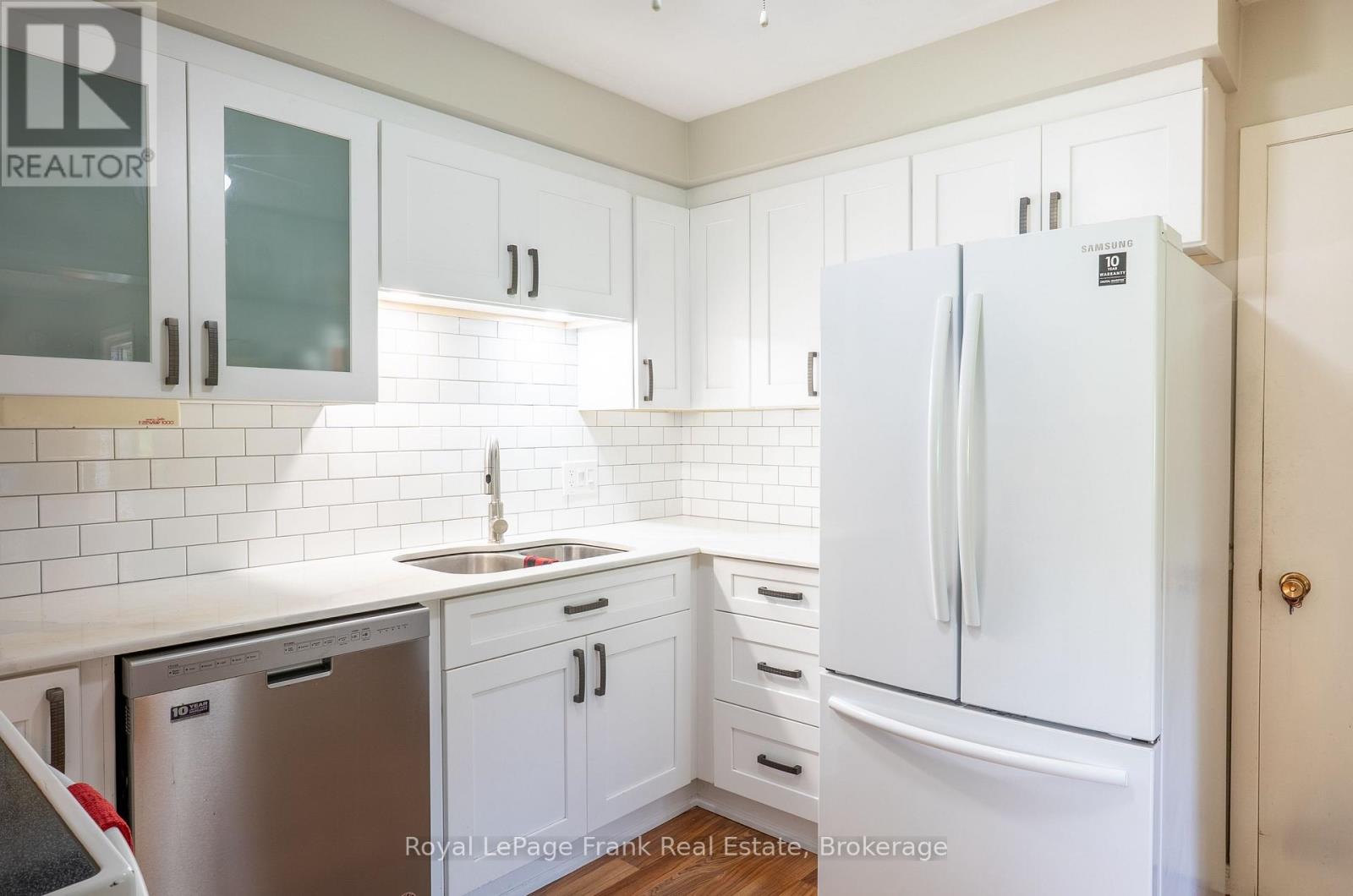 383 Old Surrey Lane, Kawartha Lakes, Ontario  K0M 1A0 - Photo 7 - X13243570