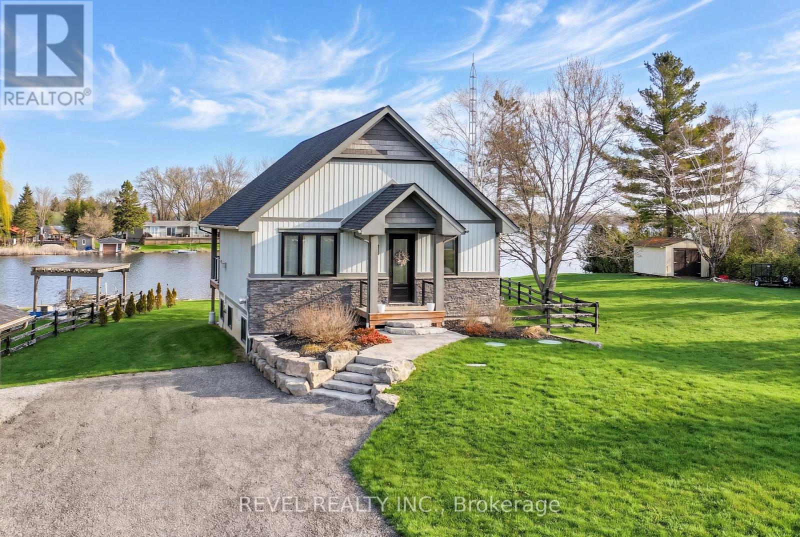 15 Glassford Road, Kawartha Lakes, Ontario  K0M 2C0 - Photo 1 - X13083264