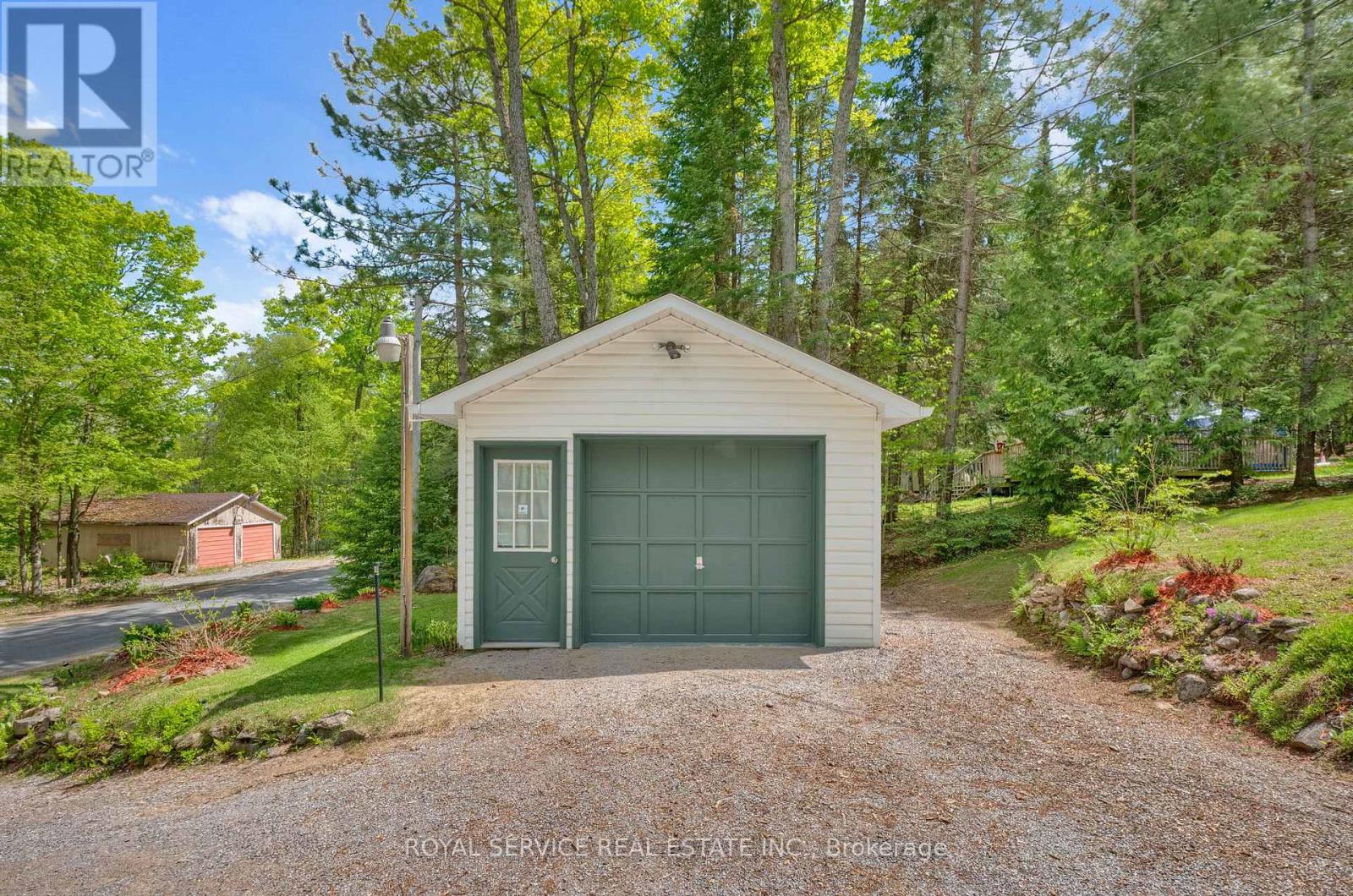 1039 Grace River Road, Highlands East, Ontario  K0L 3C0 - Photo 24 - X12536296