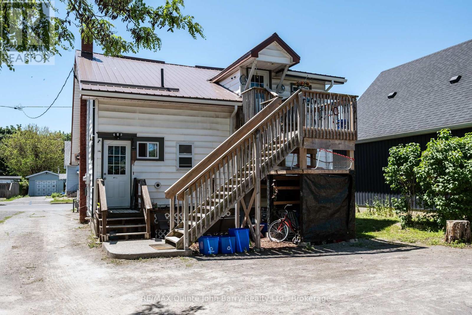 15 Mercia Street, Quinte West, Ontario  K8V 2P2 - Photo 4 - X13250418