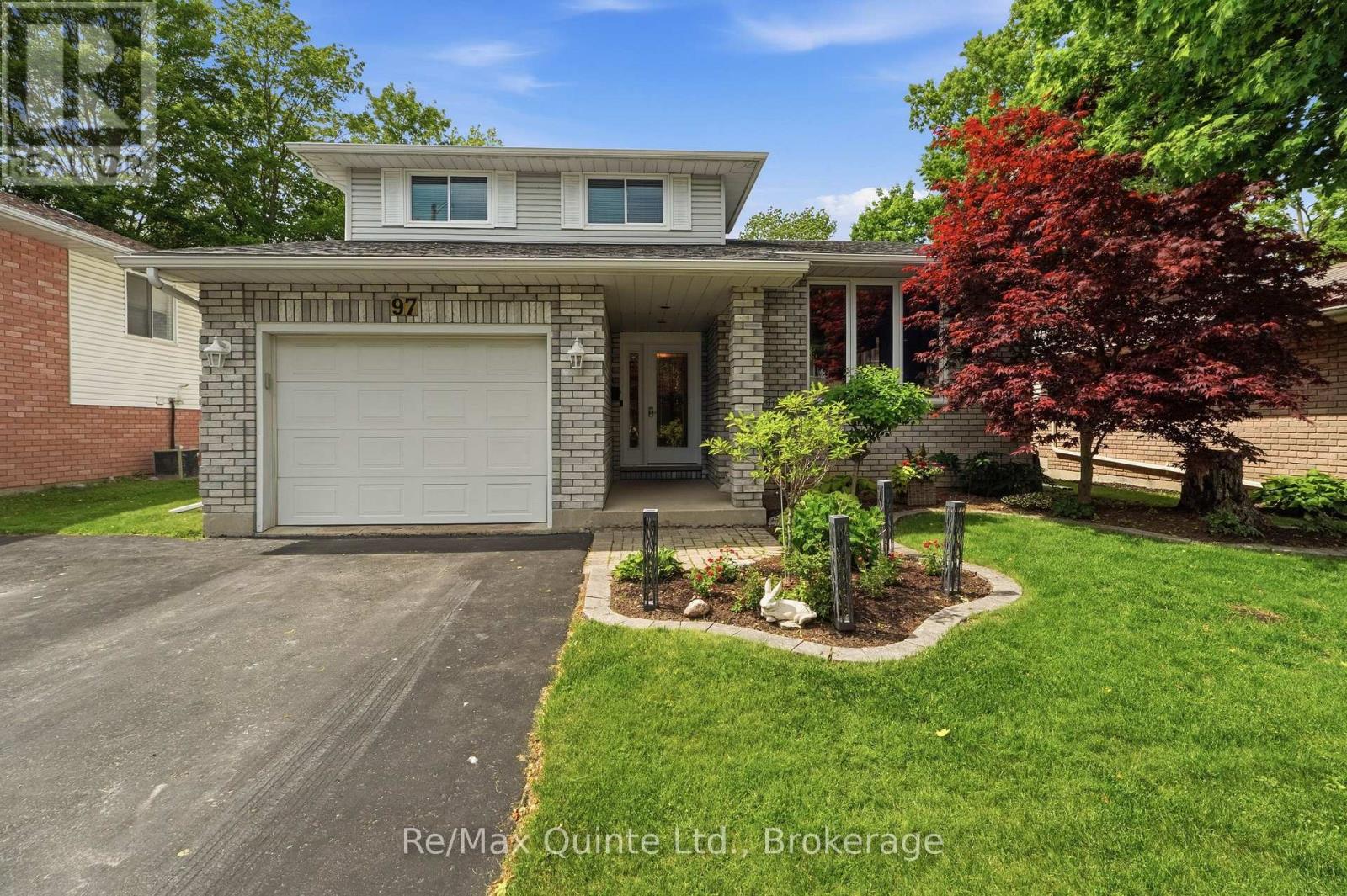 97 Parkview Heights, Quinte West, Ontario  K8V 6P4 - Photo 1 - X13413182