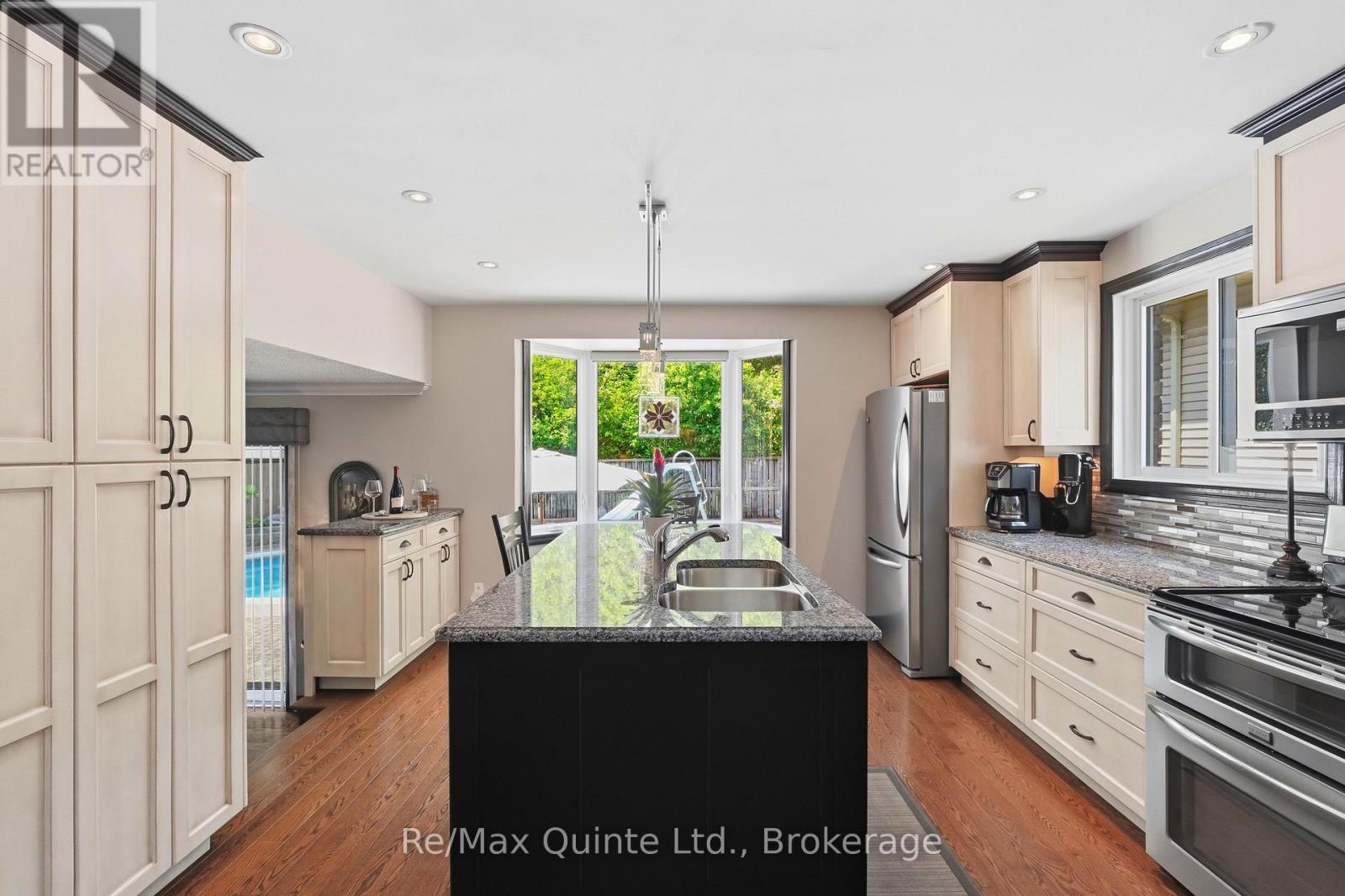 97 Parkview Heights, Quinte West, Ontario  K8V 6P4 - Photo 11 - X13413182