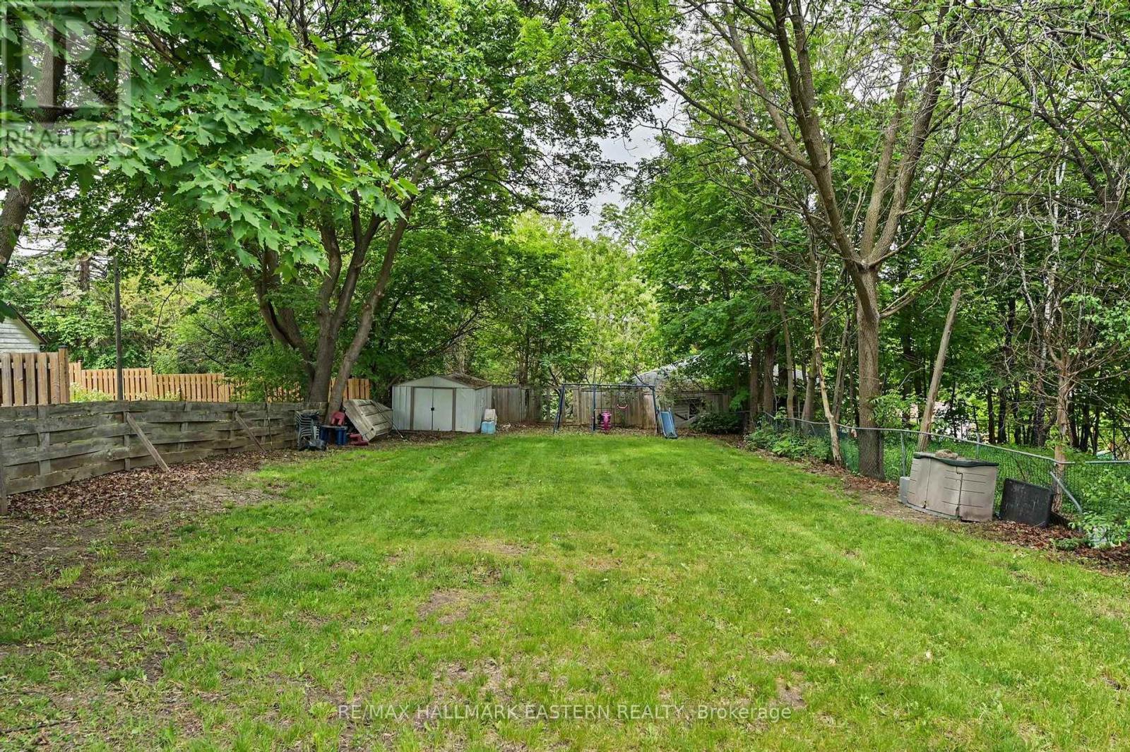 16 Holloway Street, Belleville, Ontario  K8P 1N6 - Photo 28 - X13414040