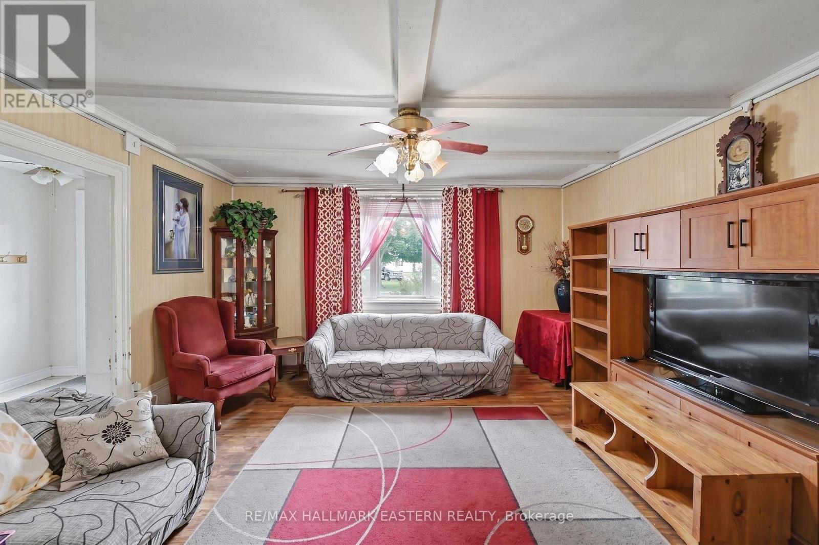 16 Holloway Street, Belleville, Ontario  K8P 1N6 - Photo 8 - X13414040