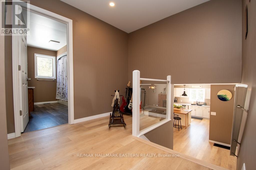 1079 Rock Road, Douro-Dummer, Ontario  K0L 3A0 - Photo 14 - X12978708