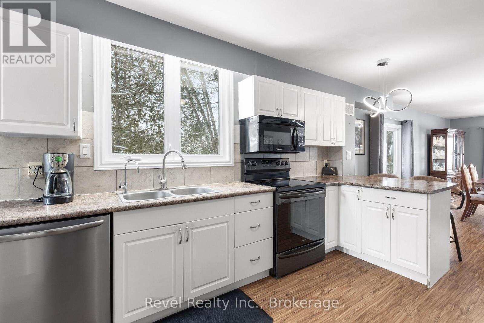 1393 Killarney Bay Road, Kawartha Lakes, Ontario  K0M 1G0 - Photo 16 - X13432142