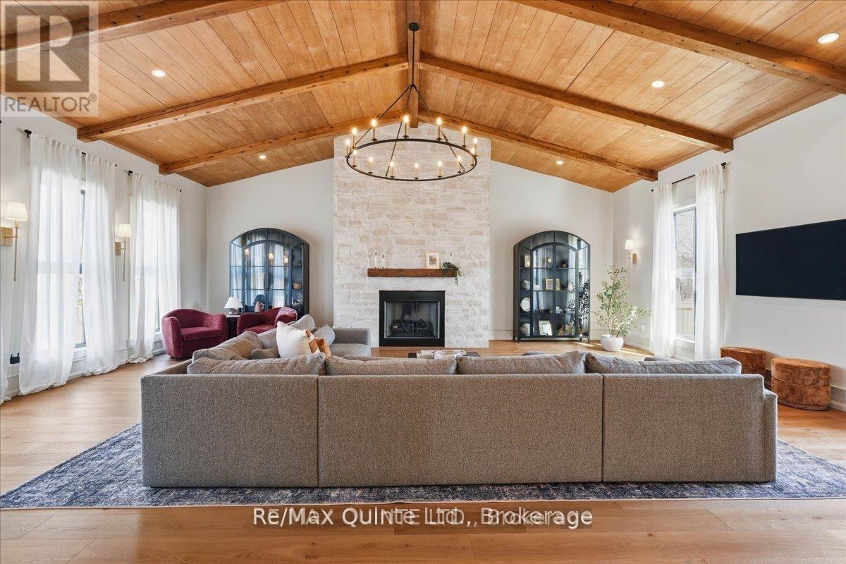 88 Bridge Street, Prince Edward County, Ontario  K0K 2T0 - Photo 18 - X13439732