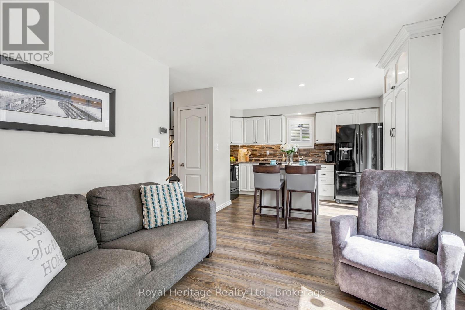 7 Waterview Lane, Clarington, Ontario L1B 1N5 - Photo 7 - E13443670