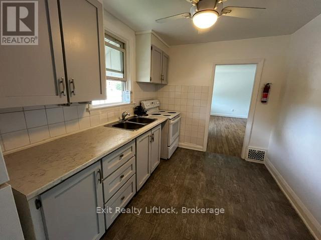303 Caddy Street, Peterborough, Ontario K9H 1M2 - Photo 6 - X13444328