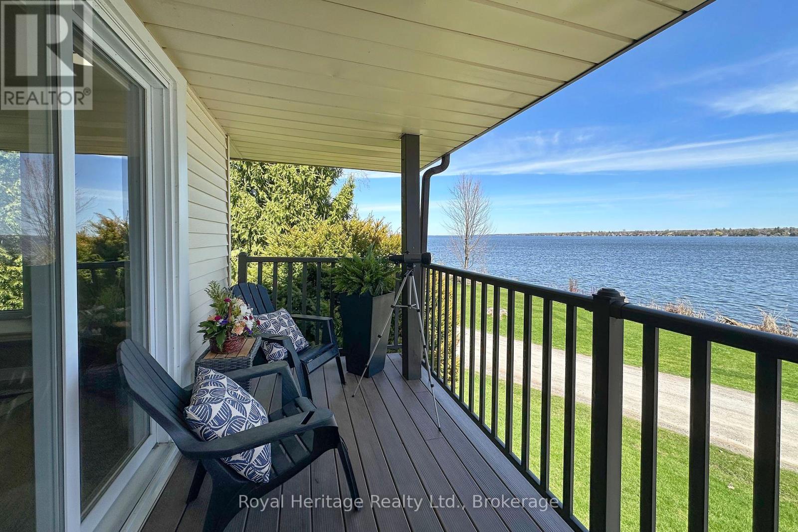 56 Pine Point Lane, Scugog, Ontario  L9L 1B4 - Photo 2 - E13441396