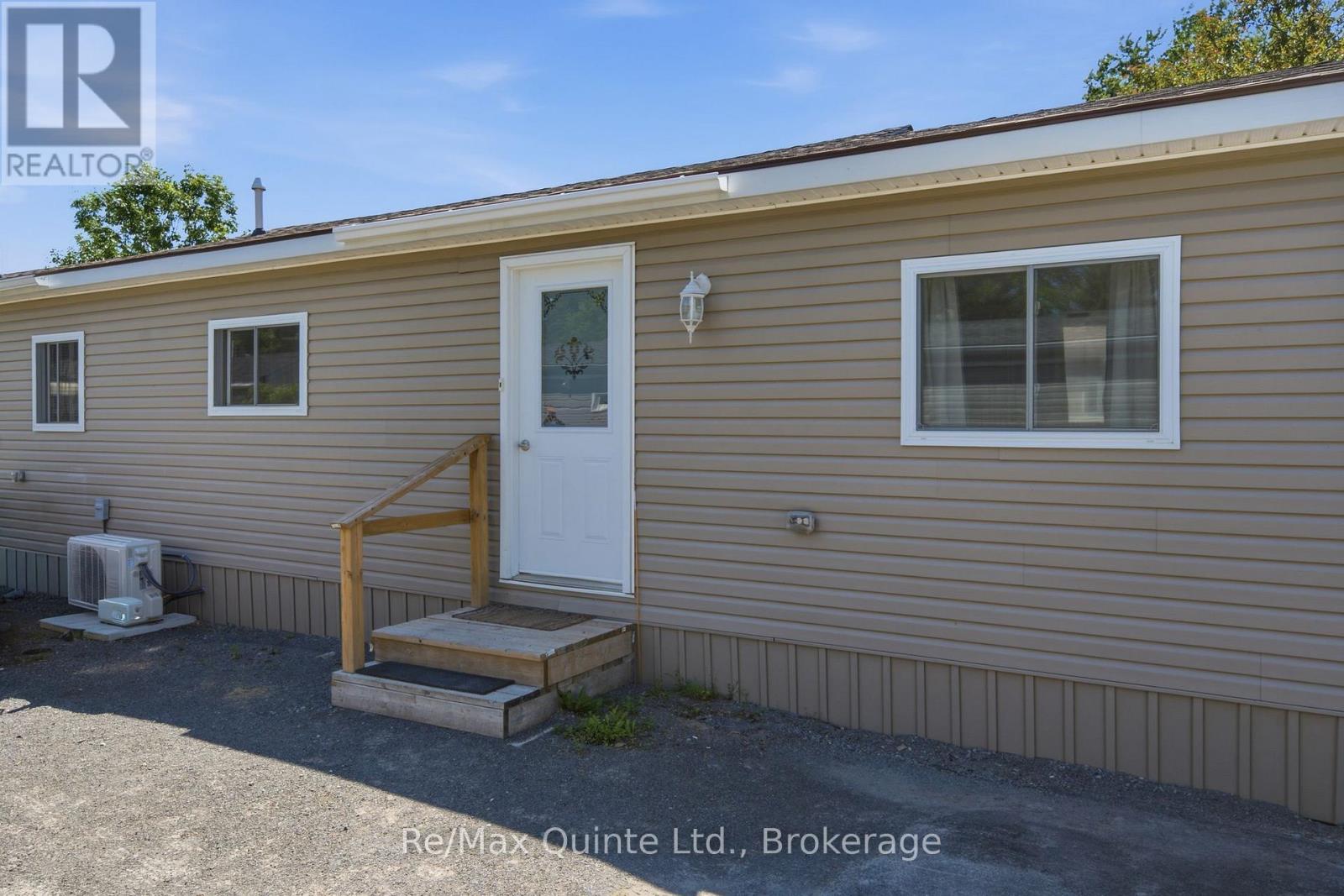 11 Grouse Lane, Quinte West, Ontario K8N 4Z3 - Photo 3 - X13459872