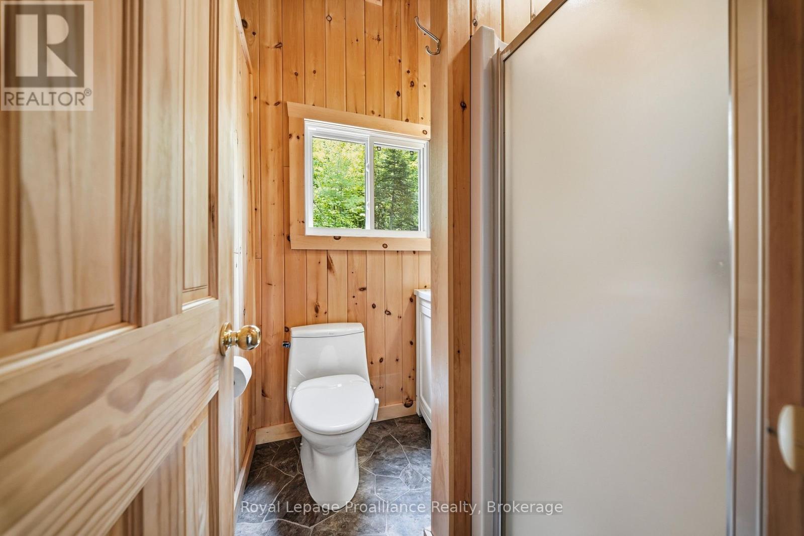 764 Mazinaw Lake (Water Access Only), Addington Highlands, Ontario K0H 1K0 - Photo 33 - X13471736