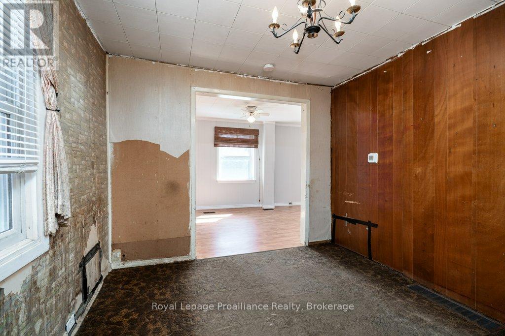 217 North Trent Street, Quinte West, Ontario K0K 2C0 - Photo 16 - X13482654