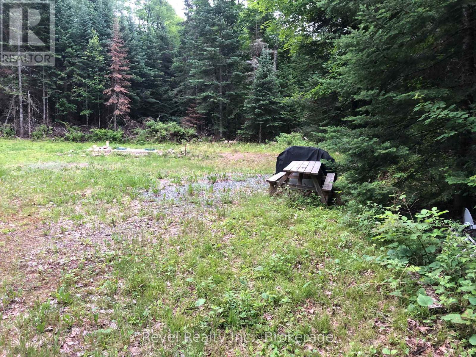 17 Diamond Lake Road, Madawaska Valley, Ontario K0J 1L0 - Photo 2 - X13492016