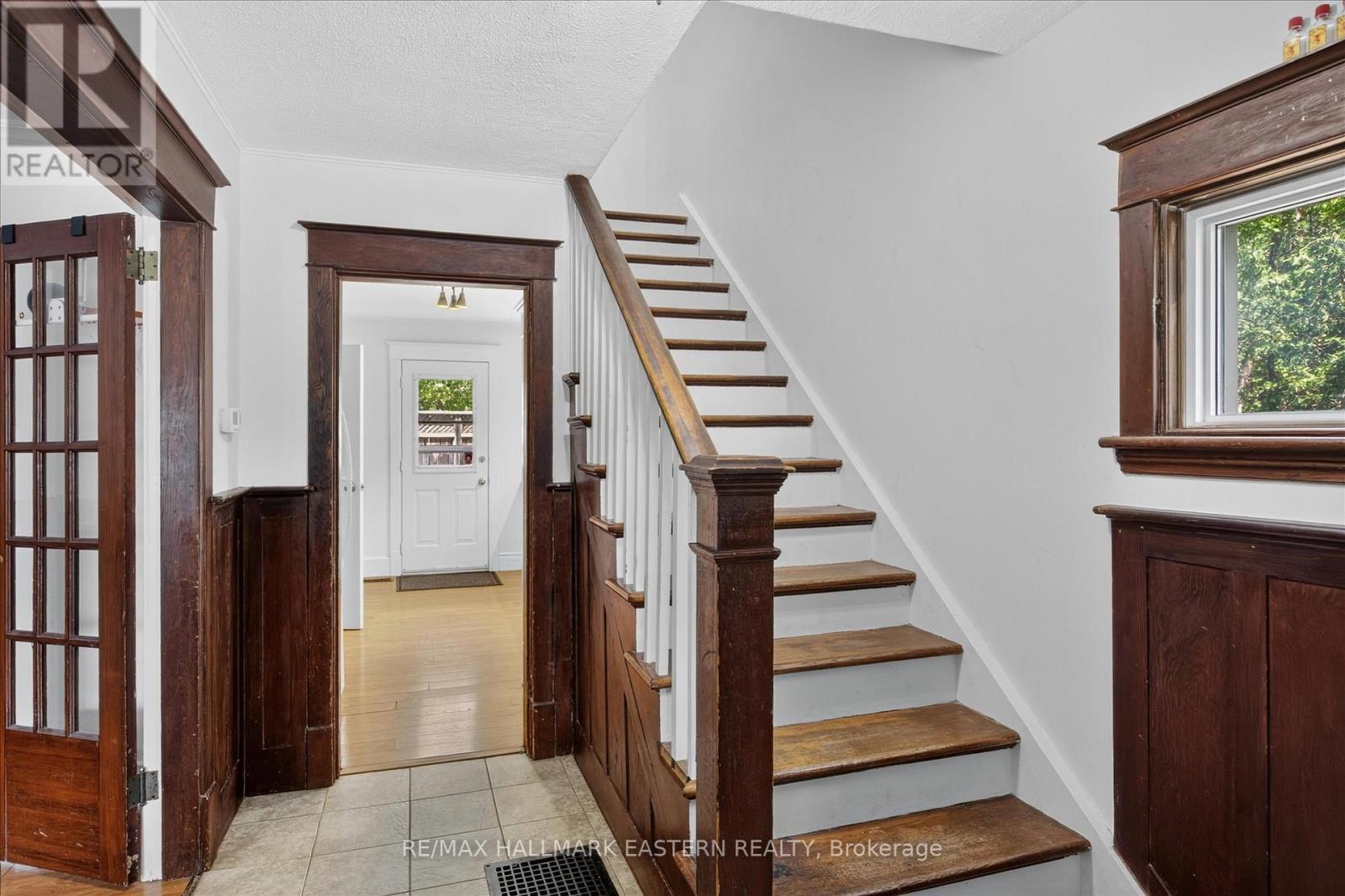 226 Mcdonnel Street, Peterborough, Ontario  K9H 2V9 - Photo 8 - X13523326