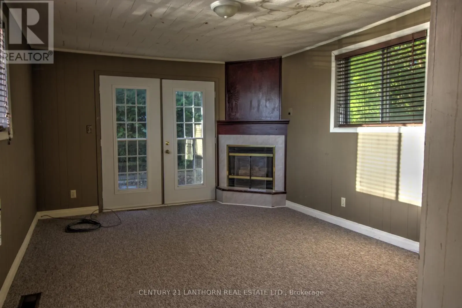 84 Picton Main Street W, Prince Edward County, Ontario  K0K 2T0 - Photo 2 - X8397230